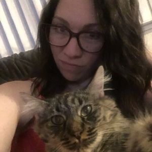 Meet your Posher, Alicia